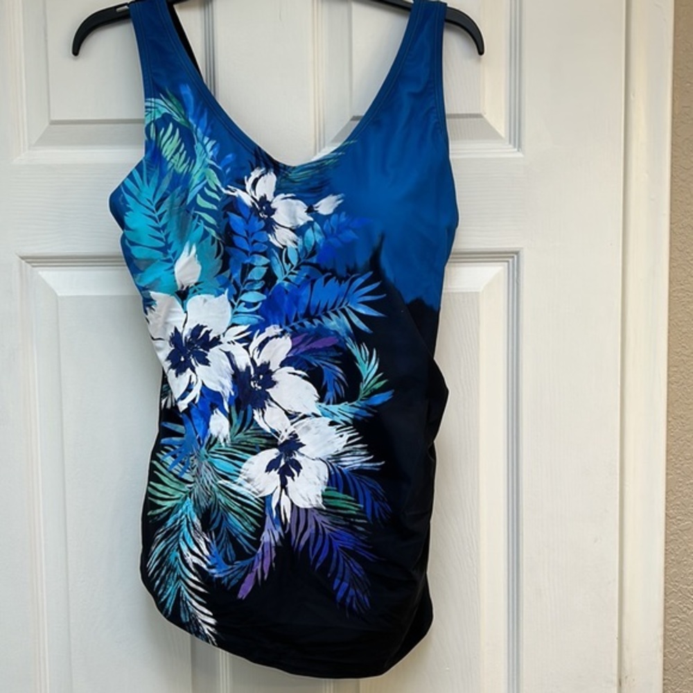 Swimsuits For All Sarong Front Floral Print One Piece Swimsuit-Size 14 Nwot